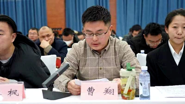 曹翔以“用心用力用情 扎实开展帮扶”为题，作了感悟发言，回顾了两年六